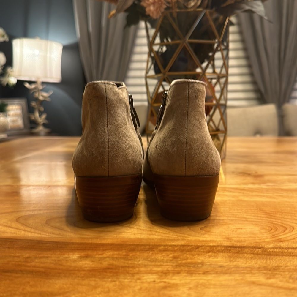 Sam Edelman Petty Bootie - Picture 4 of 11